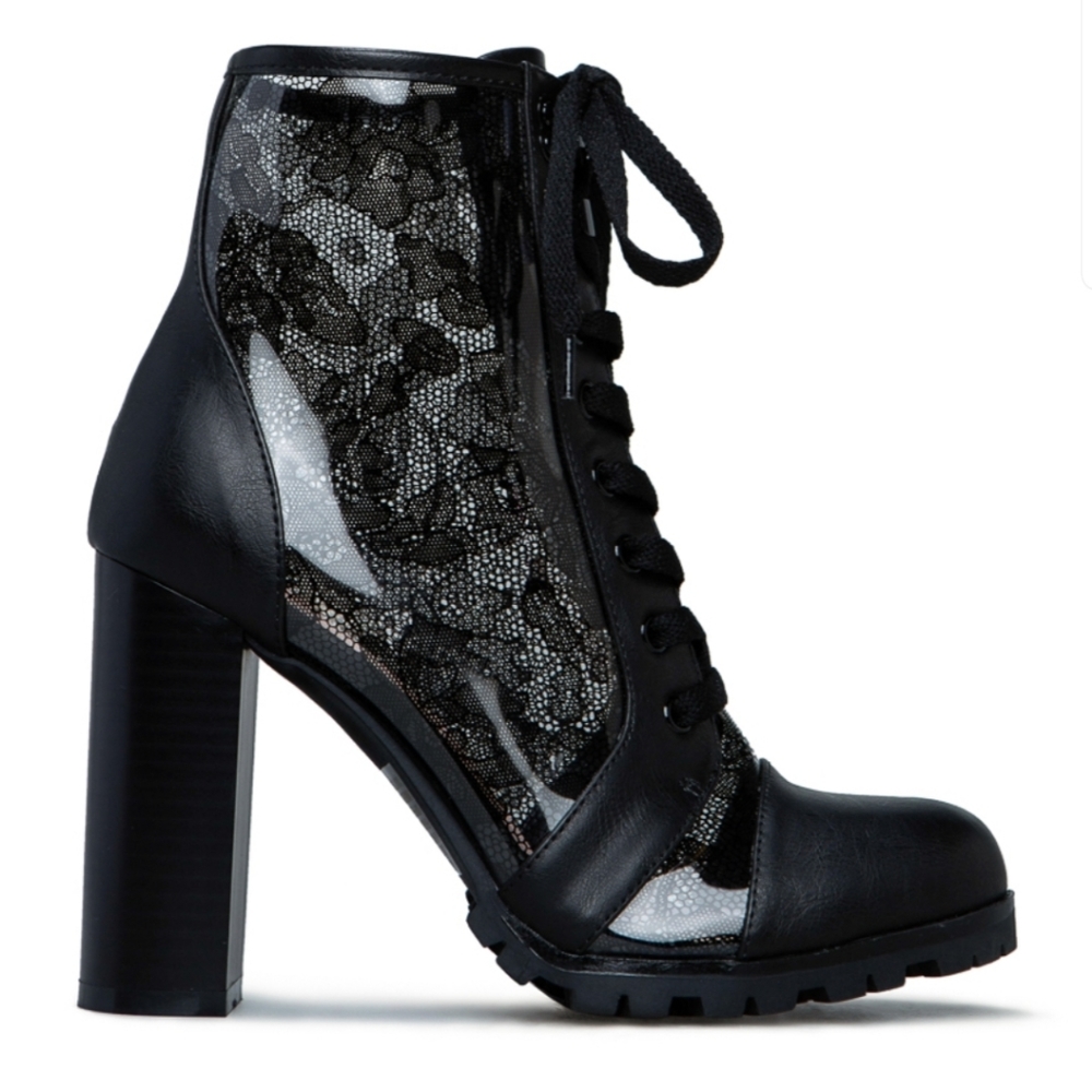 Black / Clear Boots